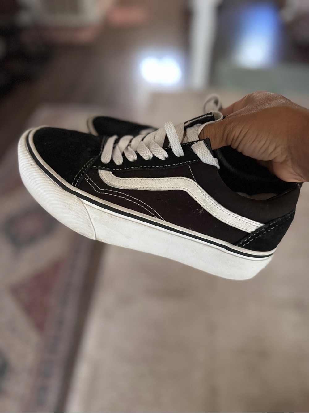 Vans Black and White Low-Top Platform Skate Sneakers - Women